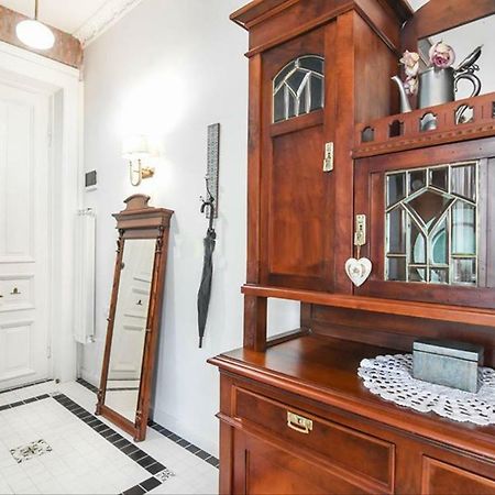 House By The Opera Apartment Tbilisi Luaran gambar