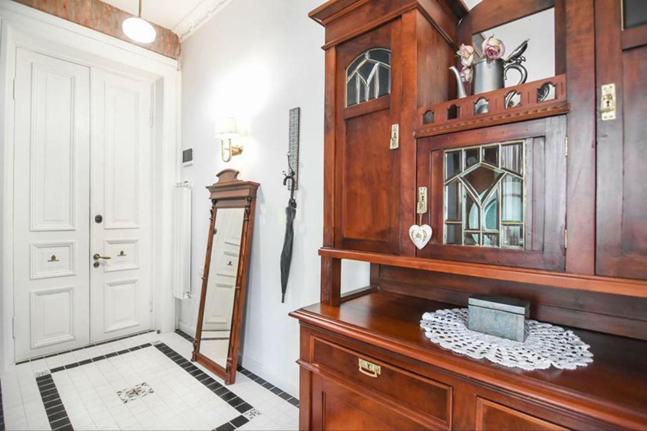 House By The Opera Apartment Tbilisi Luaran gambar