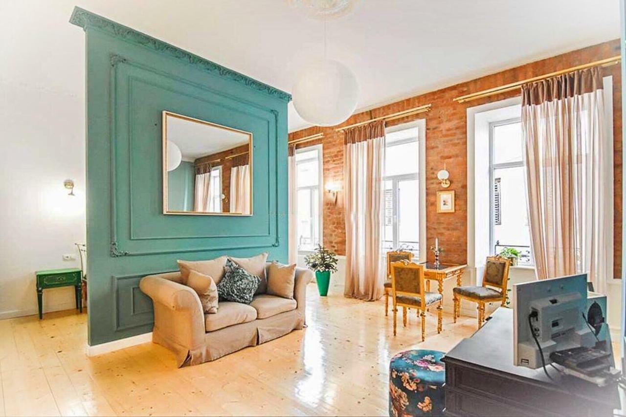 House By The Opera Apartment Tbilisi Luaran gambar